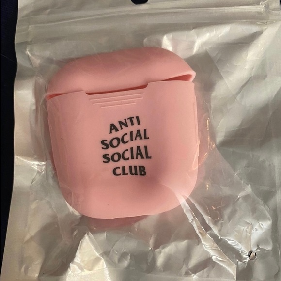 *NWT* Anti Social Social Club (ASSC) Rubber Air Pod Case - Picture 11 of 11